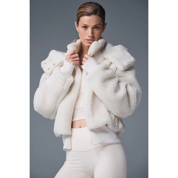 NWT Alo Yoga Foxy Sherpa Jacket Ivory Sz XS - Picture 5 of 6